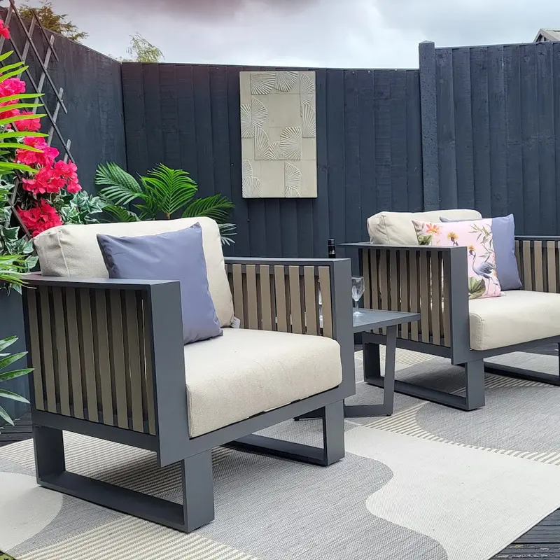 Bologna Outdoor Bistro Set With Ivy Side Table – Garden Impressions 1