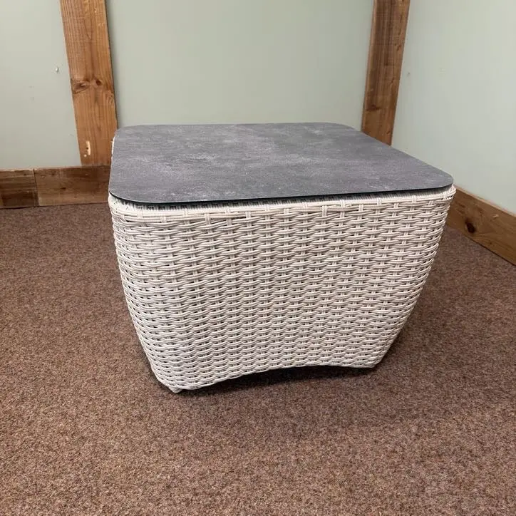 Bowness Natural-Finish Outdoor Side Table By Vila 1