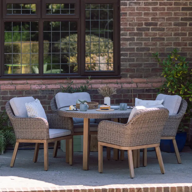 Coniston 4-Seat Natural Outdoor Dining Set – Vila 1