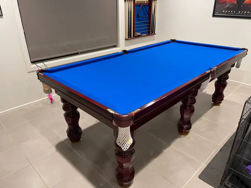 Dynamic Classic 8' X 4' Slate Billiard Table – Duke Leg Design 1