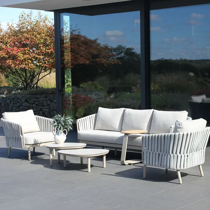 Eva Lounge Set With Monroe Coffee Tables | 4 Seasons Outdoor 1