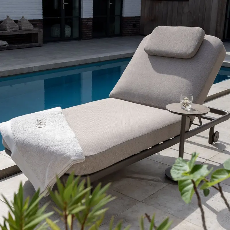 Ex-Display Milano Sunbed In Terre Finish 1