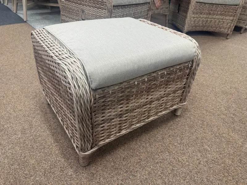 Haven Cotswold Medium Outdoor Footstool – Coordinated Lounge Accessory – Harbo 1