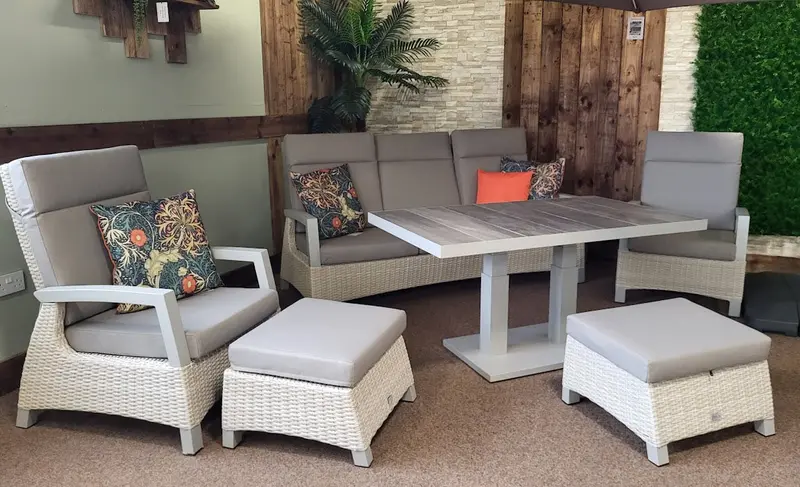 Kendal Natural Outdoor Reclining Lounge Set With 140Cm Table By Vila 1
