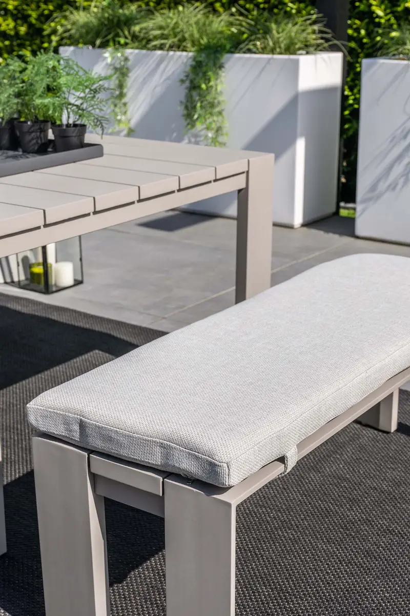 Levanto Garden Bench – Sleek Outdoor Seating By Garden Impressions 1