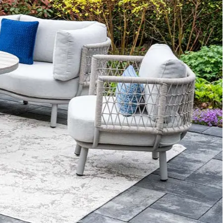 Matera Outdoor Lounge Chair – Garden Impressions, Curved Ergonomic Design 1