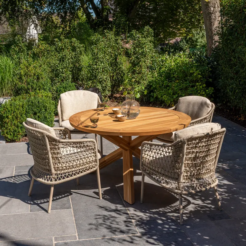 Puccini 4-Piece Outdoor Dining Set Featuring Prado 130 Table – 4 Seasons 1