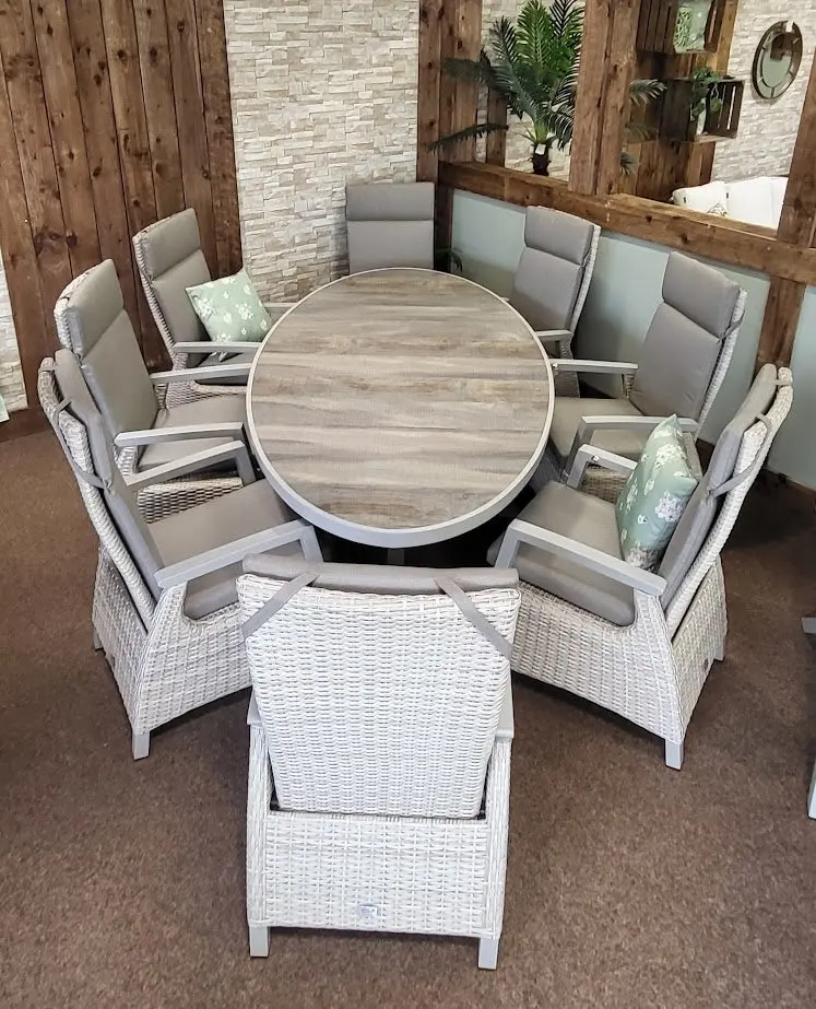 Vila Kendal 8-Seat Natural-Finish Oval All-Weather Outdoor Dining Set 1